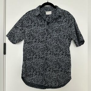 Your Neighbors Short Sleeve Button Down Navy Blue Print Small